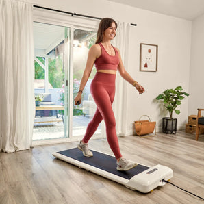 wandelen op de kingsmith walkingpad c2